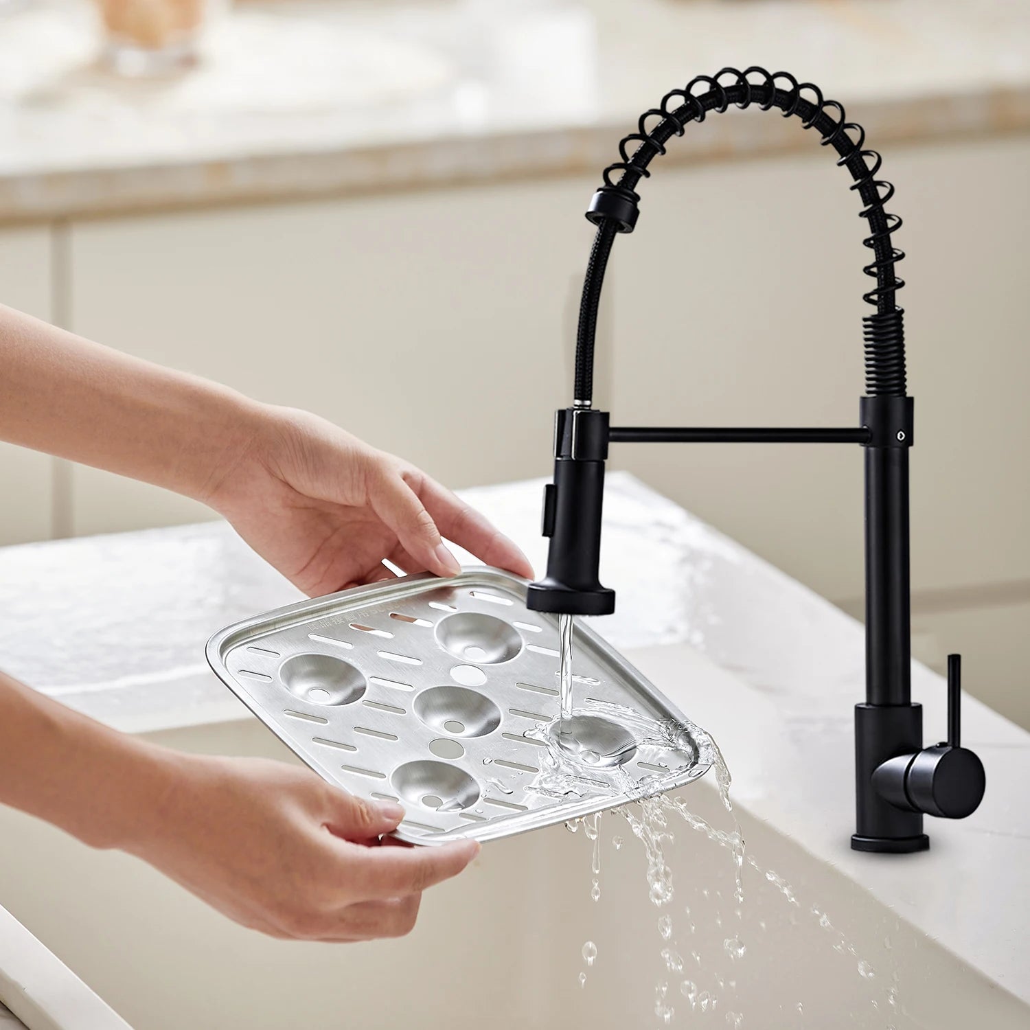 Solid Brass Kitchen Sink Faucet Drip Free Ceramic Valve Swivel Spout Design, Hot and Cold Water Mixer Tap Complete Accessories for Home Kitchen