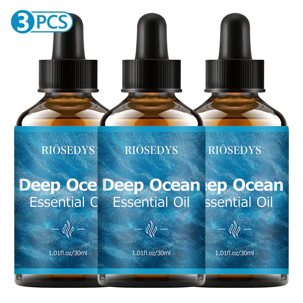 Deep ocean essential oil, with a sea breeze scent,  suitable for body massage and aromatherapy, providing powerful moisturizing