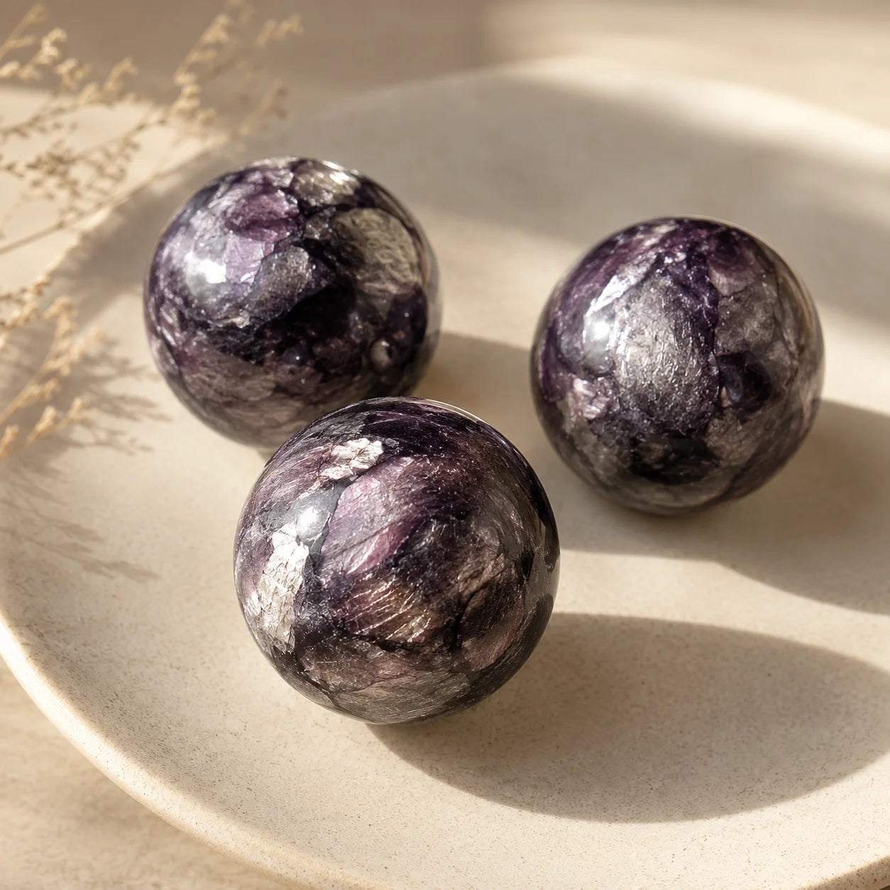 Purple Mica Sphere Natural Crystal Ball Decorative Stone for Display Collection and Gift