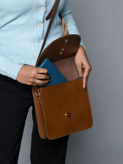 Modern Latest Style Luxury Crossbody Bags for Women Men Customizable Designer Handbags with Stylish Look