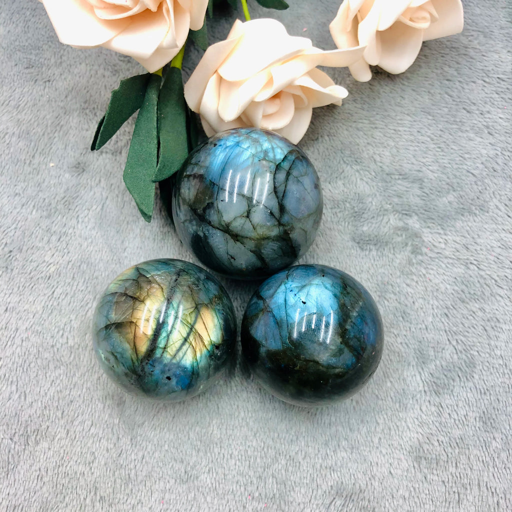 Factory Direct Selling Natural Crystal Healing Stone Labradorite Sphere Healing Reiki Crafts Stone