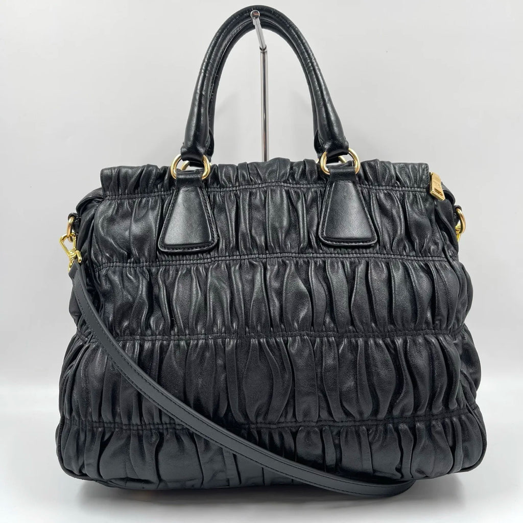 Luxury Second-hand Black Classic Retro Pleated Design Elegant Women's Crossbody Tote Handbag