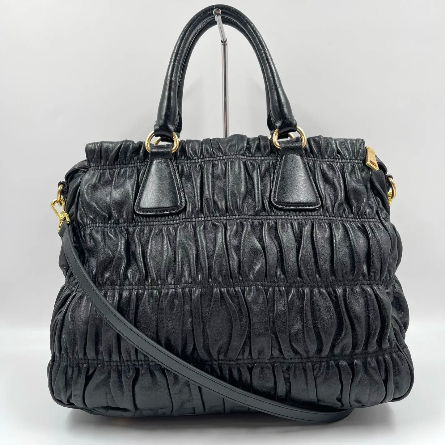 Luxury Second-hand Black Classic Retro Pleated Design Elegant Women's Crossbody Tote Handbag