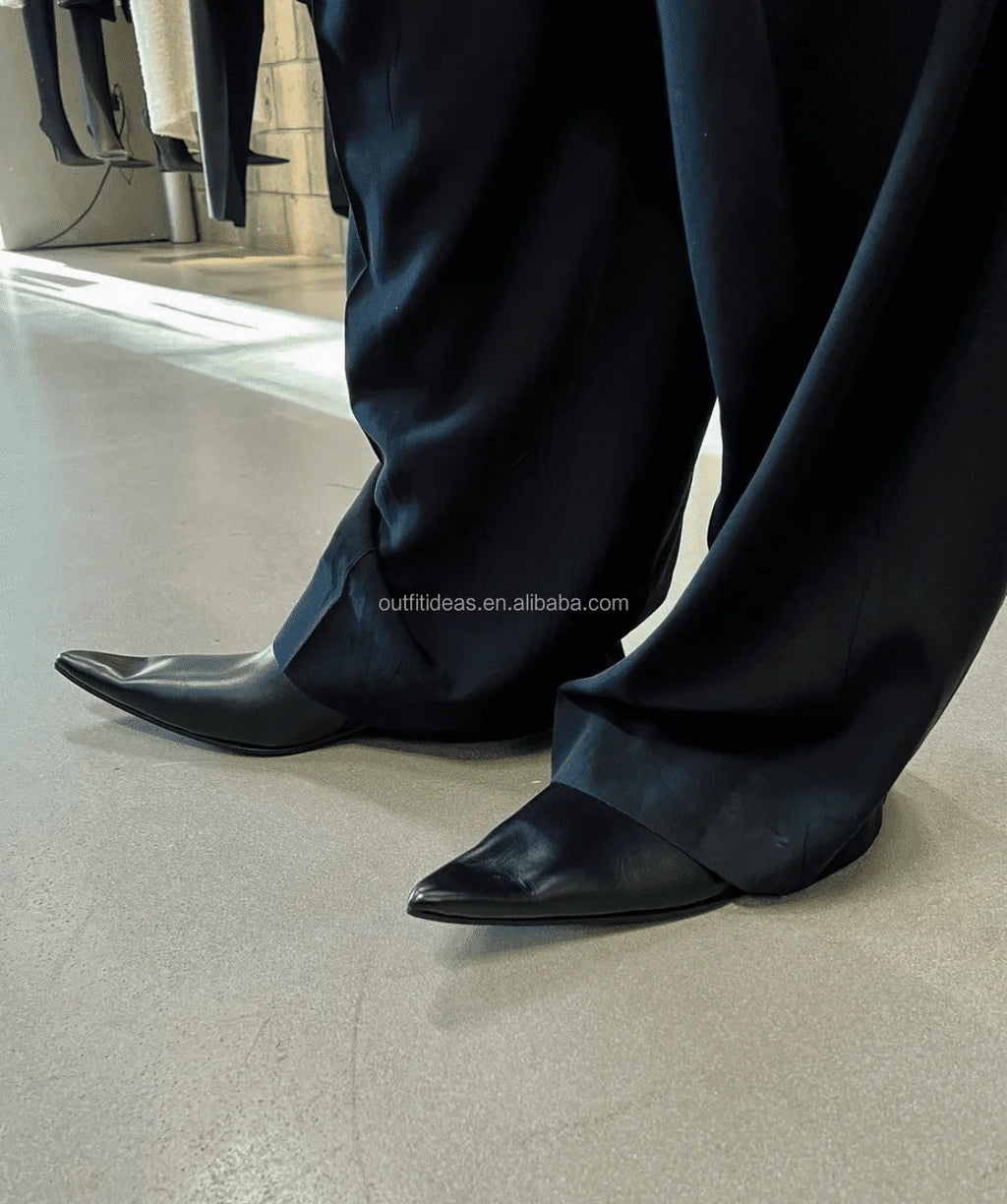 Extra Pointed Toe Leather Oxfords Large Volume Men Heel Shoes Black Women Party Wedding Dress Shoes for Men Pointed Toe Shoes