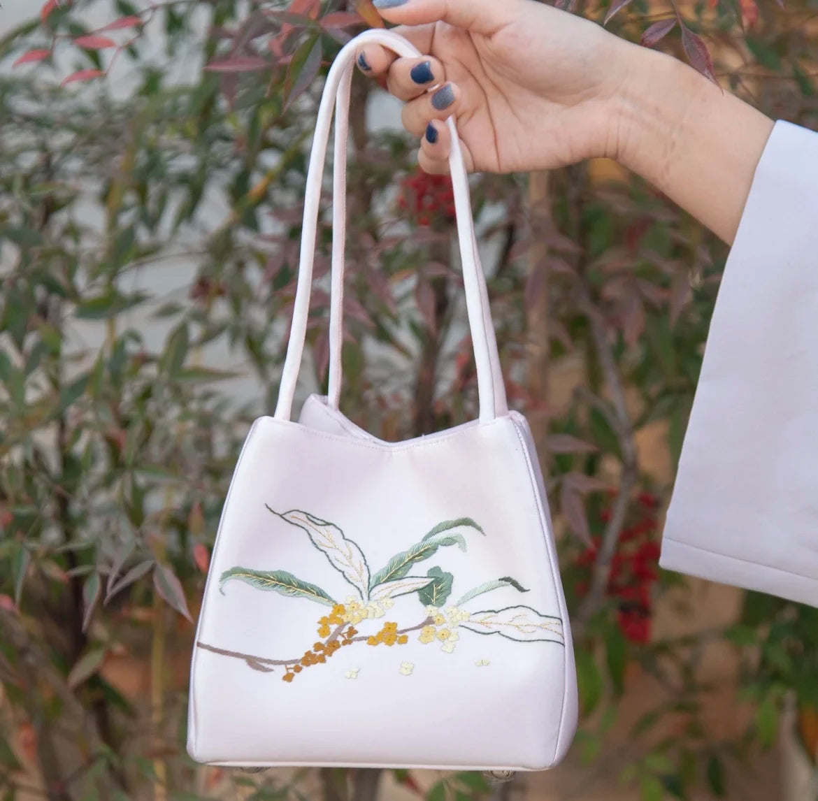 Classic Su Embroidery Fashion Handbag for Daily Use