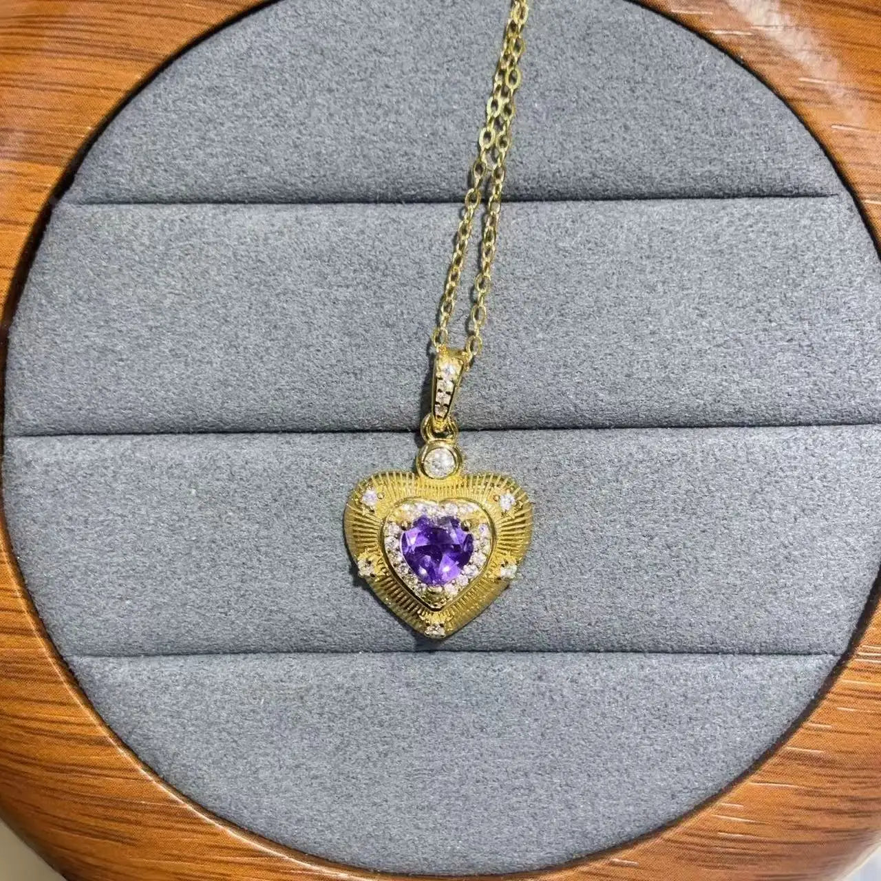 Good Price 925 Sterling Silver Natural Peridot Pendant Fashionable Gift for Women Gold Plated OEM/ODM