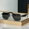 Luxury Designer Sunglasses for Men Universal Fashion Metal Square Vintage Premium Eyeglasses Business Reusable Polarized