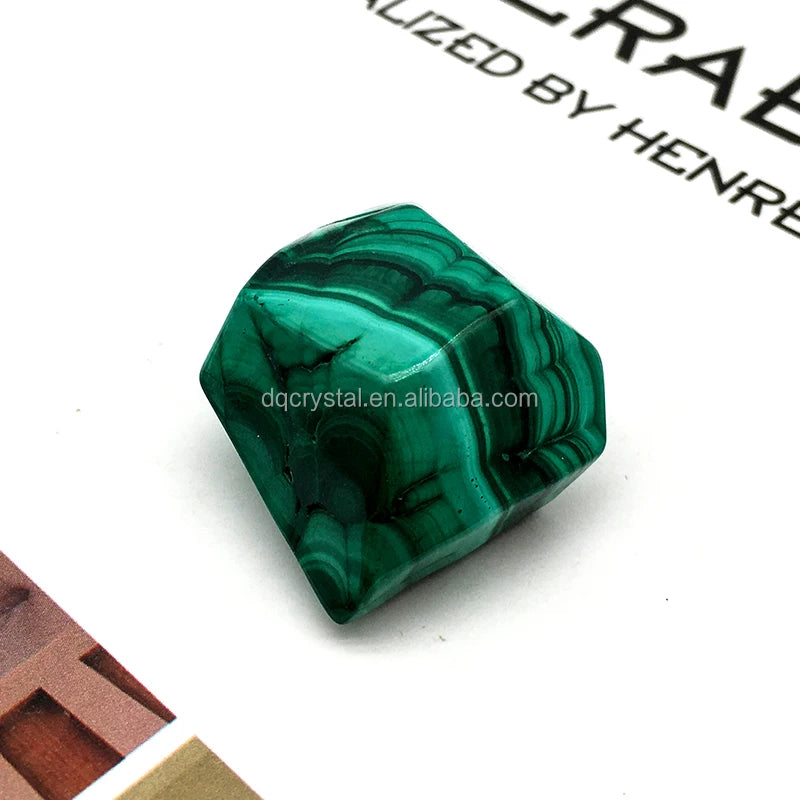Wholesale Natural Crystal Green Malachite Free Form Gemstones Crystal Craft Polished Malachite Gravel Tumble for Decoration