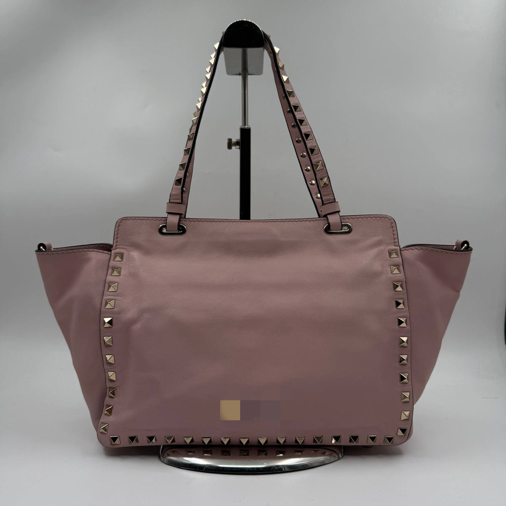 Wholesale Second-hand Luxury Handbags | Genuine Leather Pale Pink Shoulder Bag with Rivet Design | Fashion Statement Piece