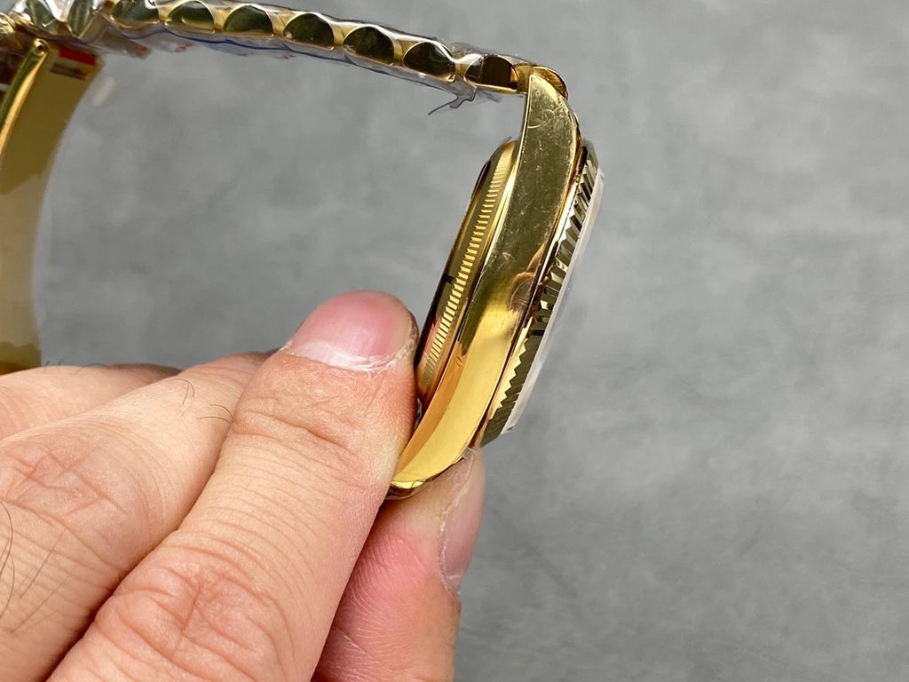 Luxury Elite Men's Date Display Mechanical Watch Waterproof Sapphire Crystal Gold-Tone Stainless Steel for Daily Business Watch