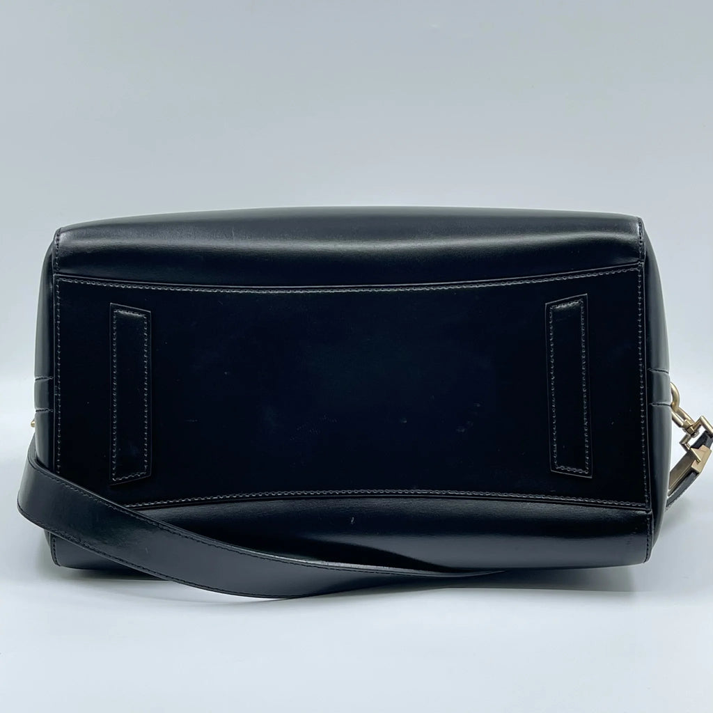 Luxury Pre-Owned Designer Handbags Wholesale, Black Genuine Leather Tote & Crossbody Bag, Vintage Chic