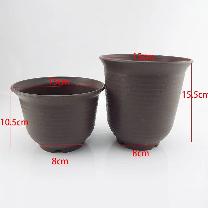 Pair of dark gray plastic nursery pots with saucers, labeled size 15 cm.