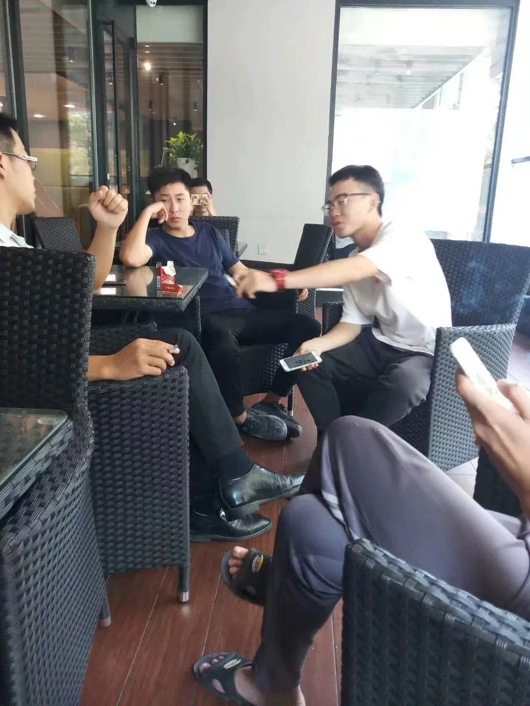 2025 Mystery Box Electronics Surprise Explosion Smart Watch 4G MysteryBox 3c Lucky Mysterybox Blind Box - Tidesmit