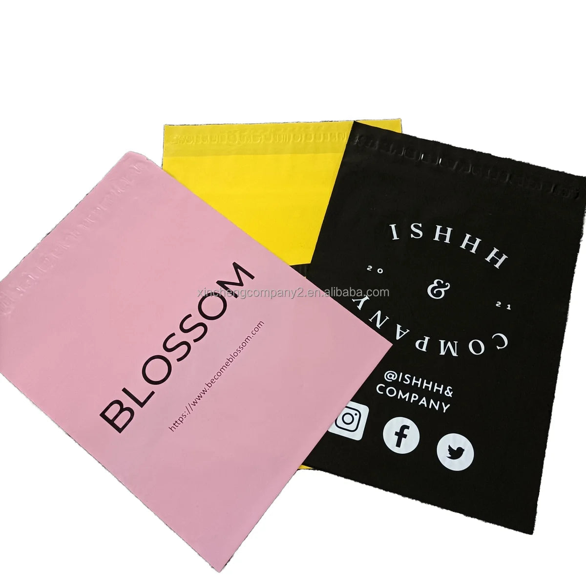 High Quality Custom Logo Poly Bag White and Black Express Mailer for Postal Packing for Socks and Couriers