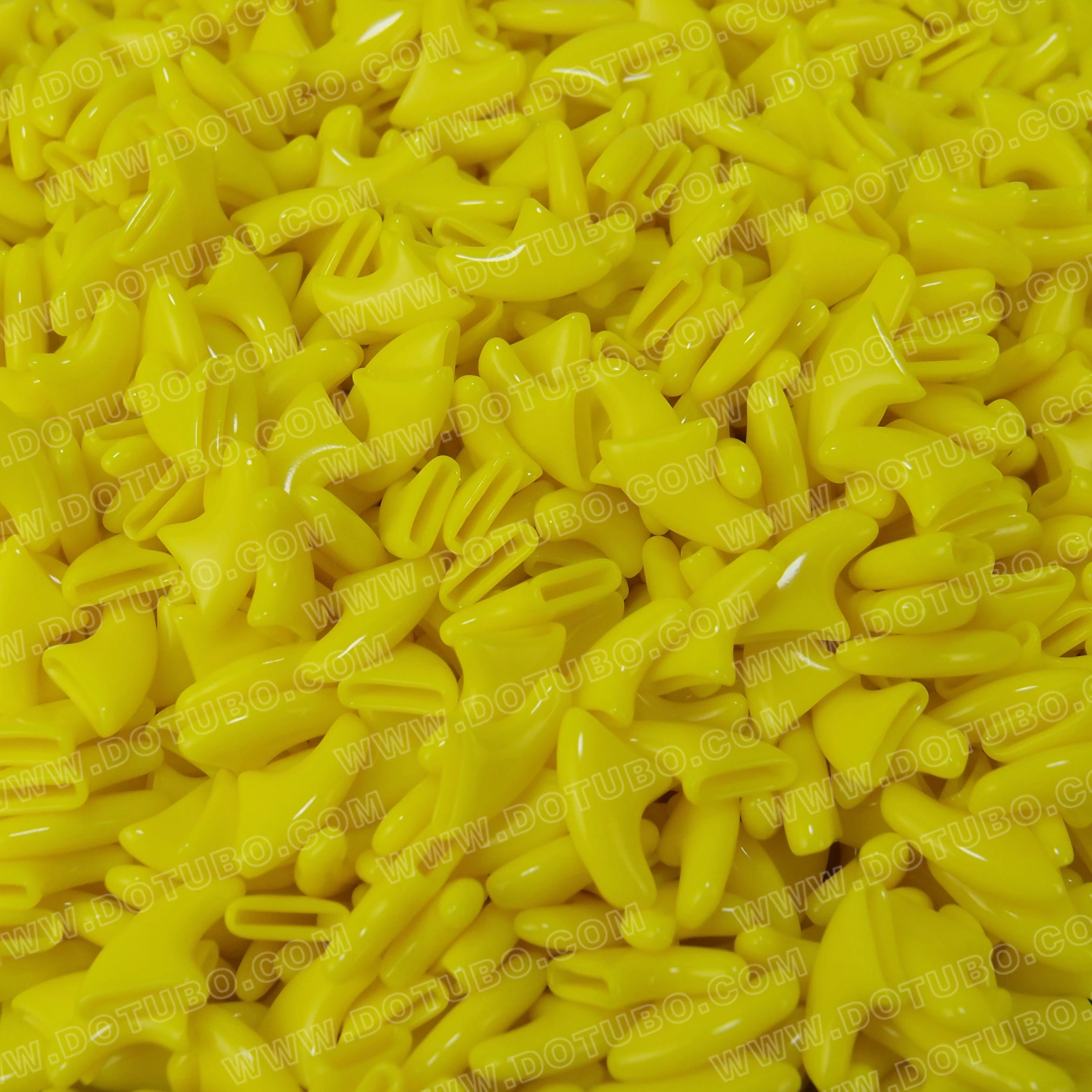 Bright yellow soft silicone cat nail caps for claw protection. Includes 20-pack with adhesive glue for easy application.