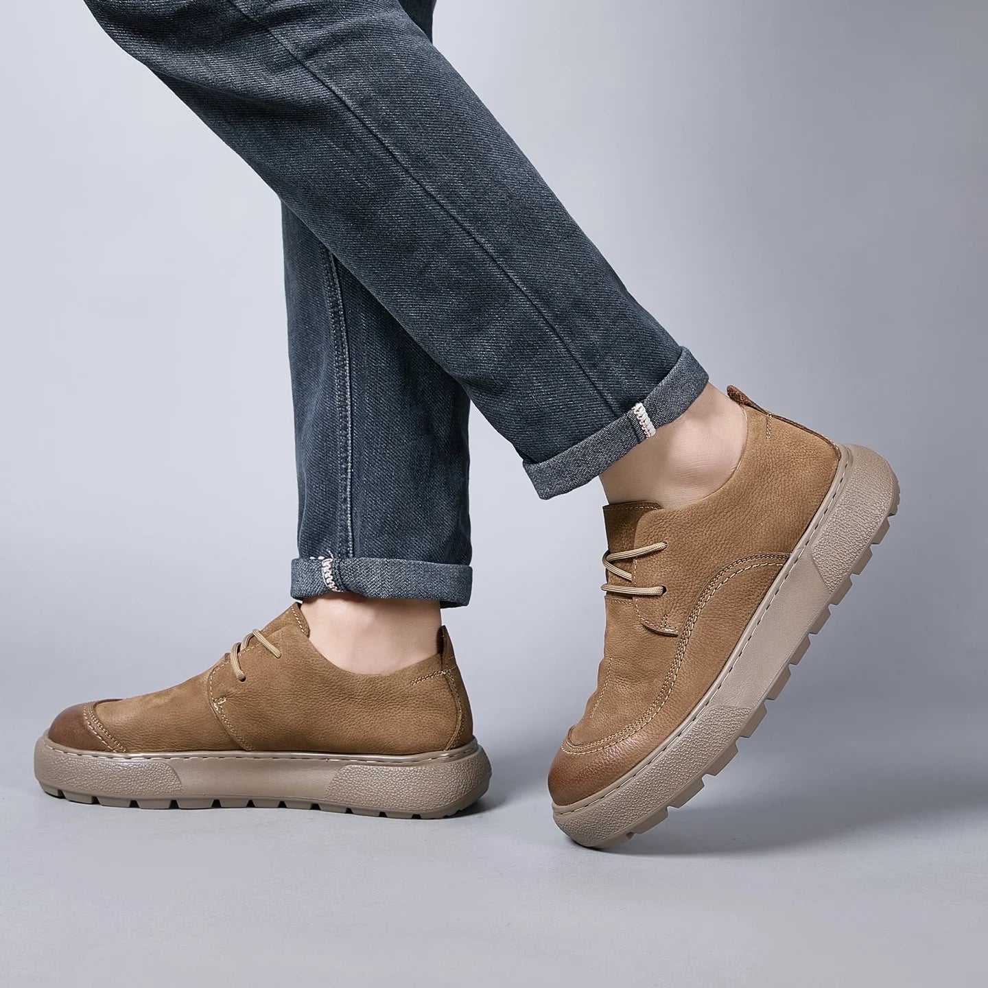 Men's Luxury Fashion Lightweight Leather High Top Sneakers Comfortable Lace-Up Walking Shoes Height Increasing