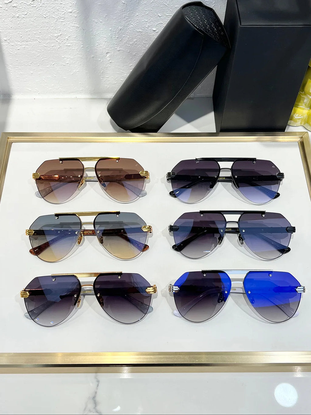 BIZSTER Luxury Frameless Fashion Toad Shaped Sunglasses UV400 Optical Casual Unisex Outdoor Use Model 6024