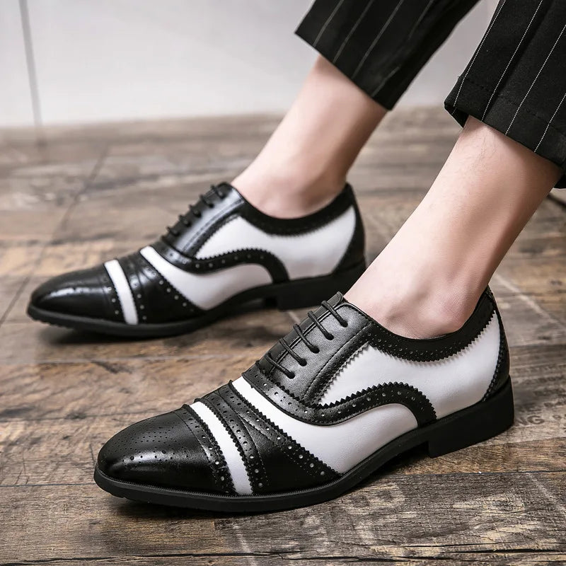 Men's New Pointed Head Double Color Block Carved Leather Shoes Anti-slip Wear-resistant Breathable Office Wedding Dress Shoes