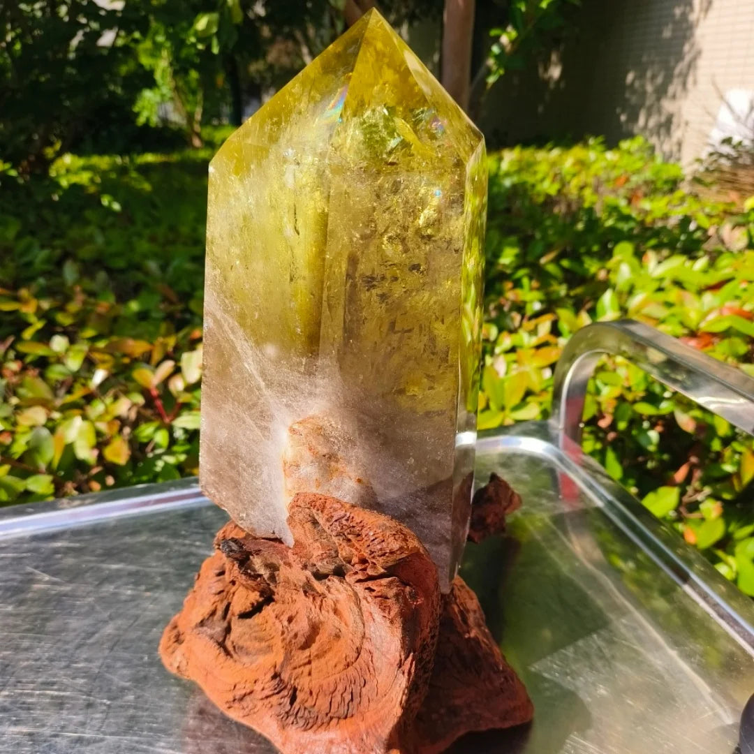 Factory Price Rare Ciyrine Tower  Quartz Crystal  Unique Point with  Drifting Base for Home Ornament & Fengshui