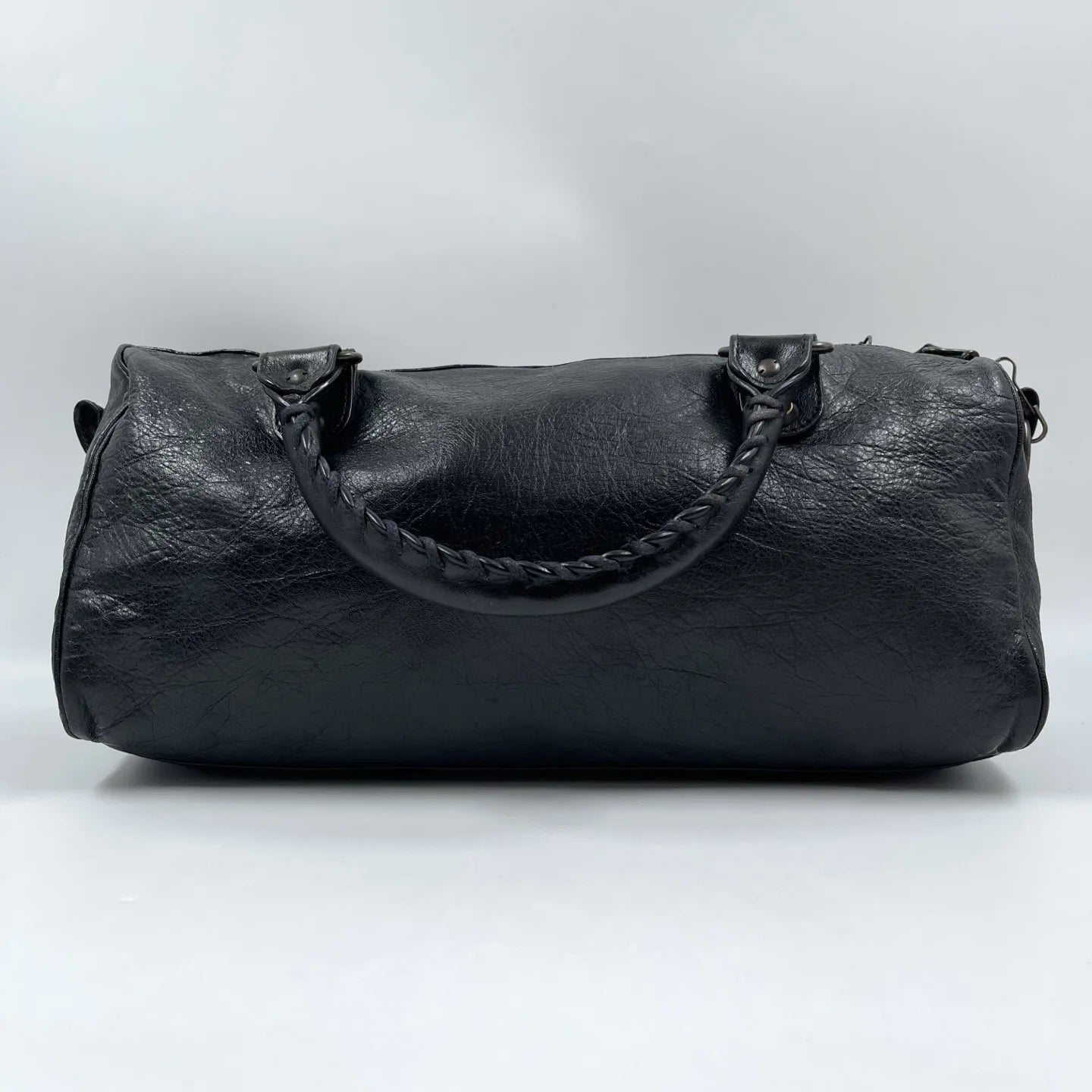 Wholesale Second-hand Luxury Handbags | Black Genuine Leather Tote Bag with Tassel | Pillow-shaped Design | Current Hot Trend