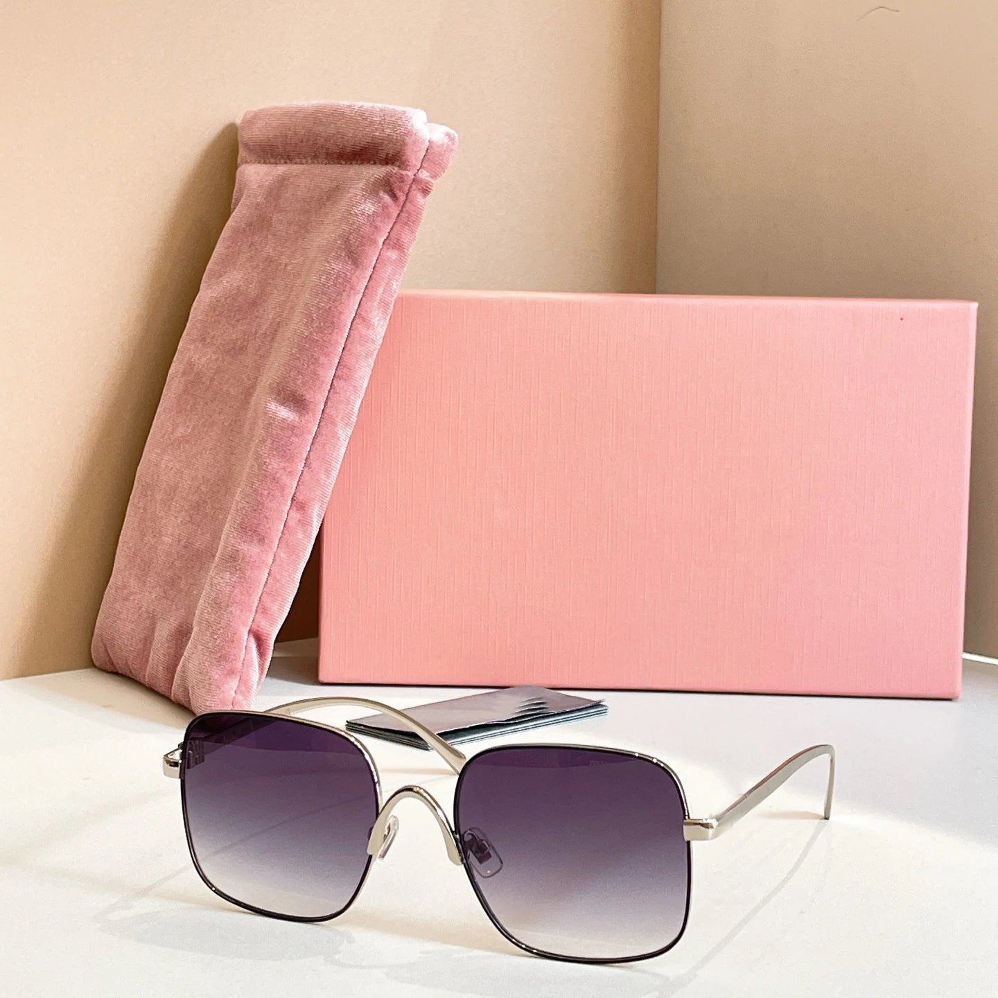 High-quality Luxury Designer Sunglasses-Polarized Lenses Rimless Frame-Light Weight Comfortable for Unisex Use-Trendy Logo