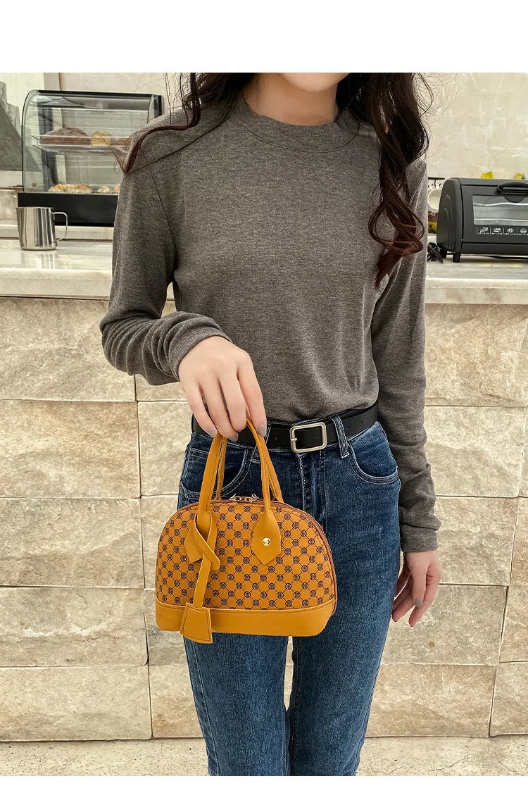 Wholesale Women Shoulder Bag Designer Luxury Zipper Chain Bag Ladies Fashion Trend Handbag Female Shell Across Bag for Daily Use