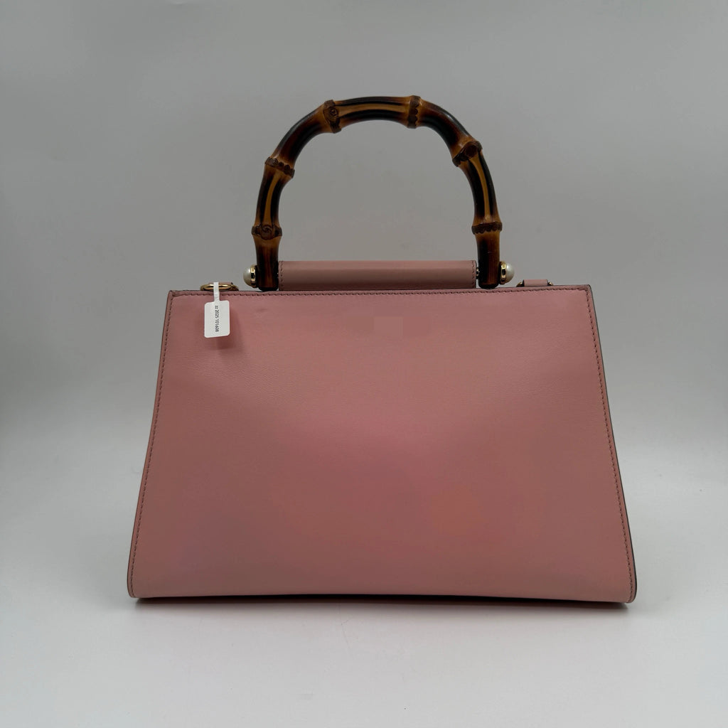 Luxury Pre-Owned Designer for Bamboo Handle Crossbody Bag with Elegant Style Spacious Interior Adjustable Shoulder Strap