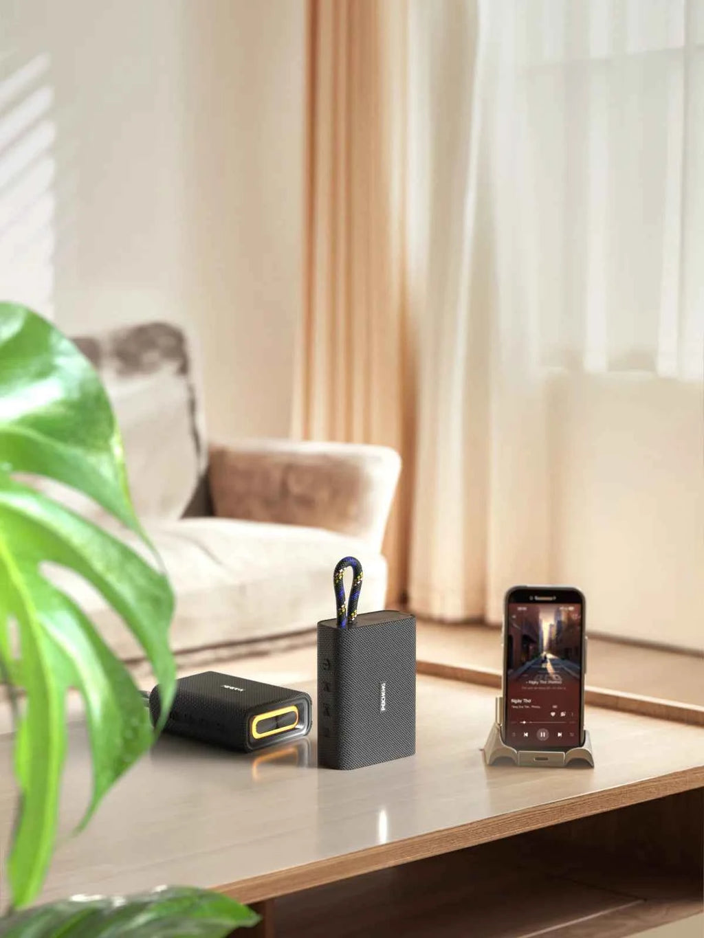 Shenzhen Factory's Waterproof Bluetooth Portable Speakers Professional Mini Party Audio Music Wireless BT Outdoor Smart Speakers My Store