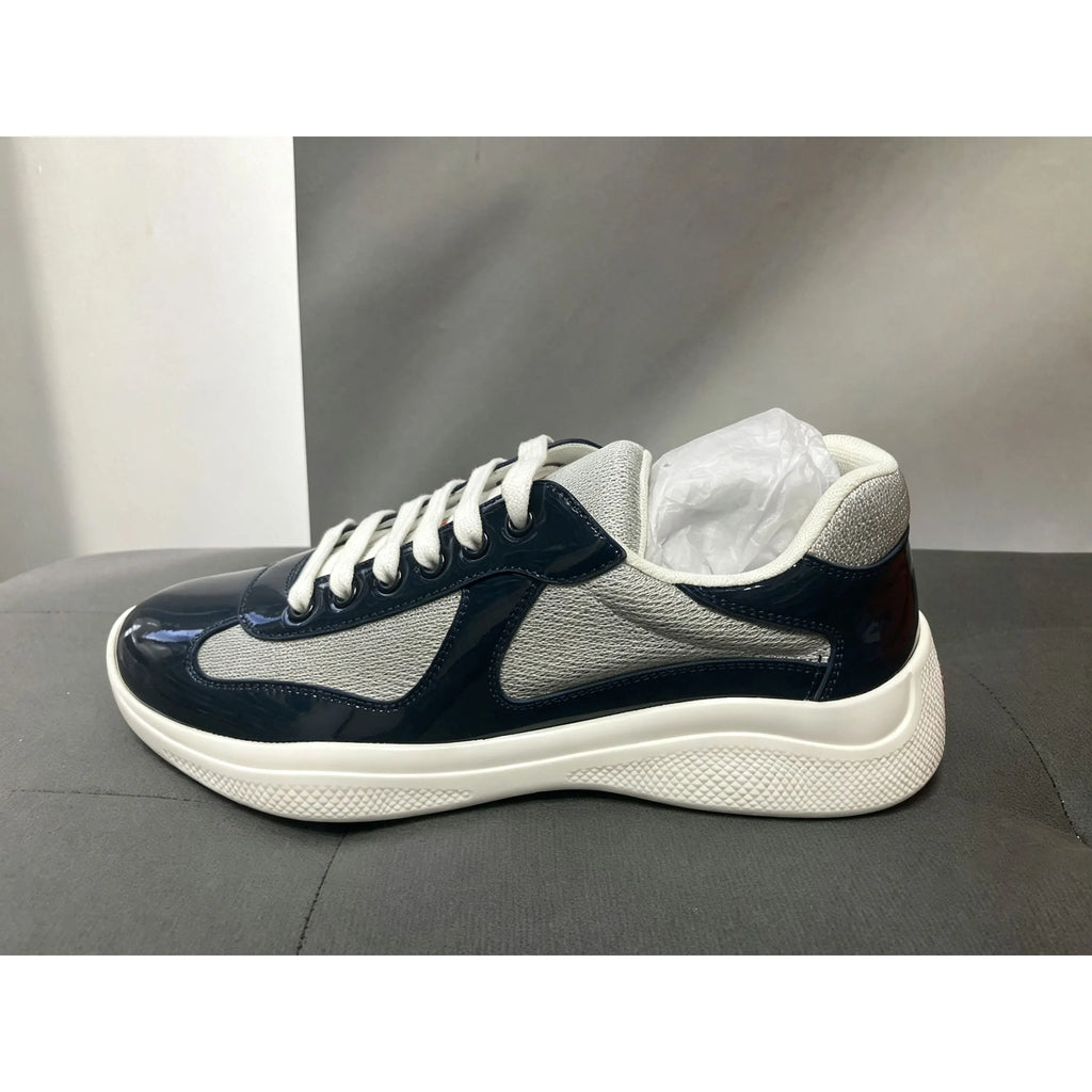 Men's Luxury Sneakers with a High-street Sporty Aesthetic.New Stock Shoes Ready to Ship