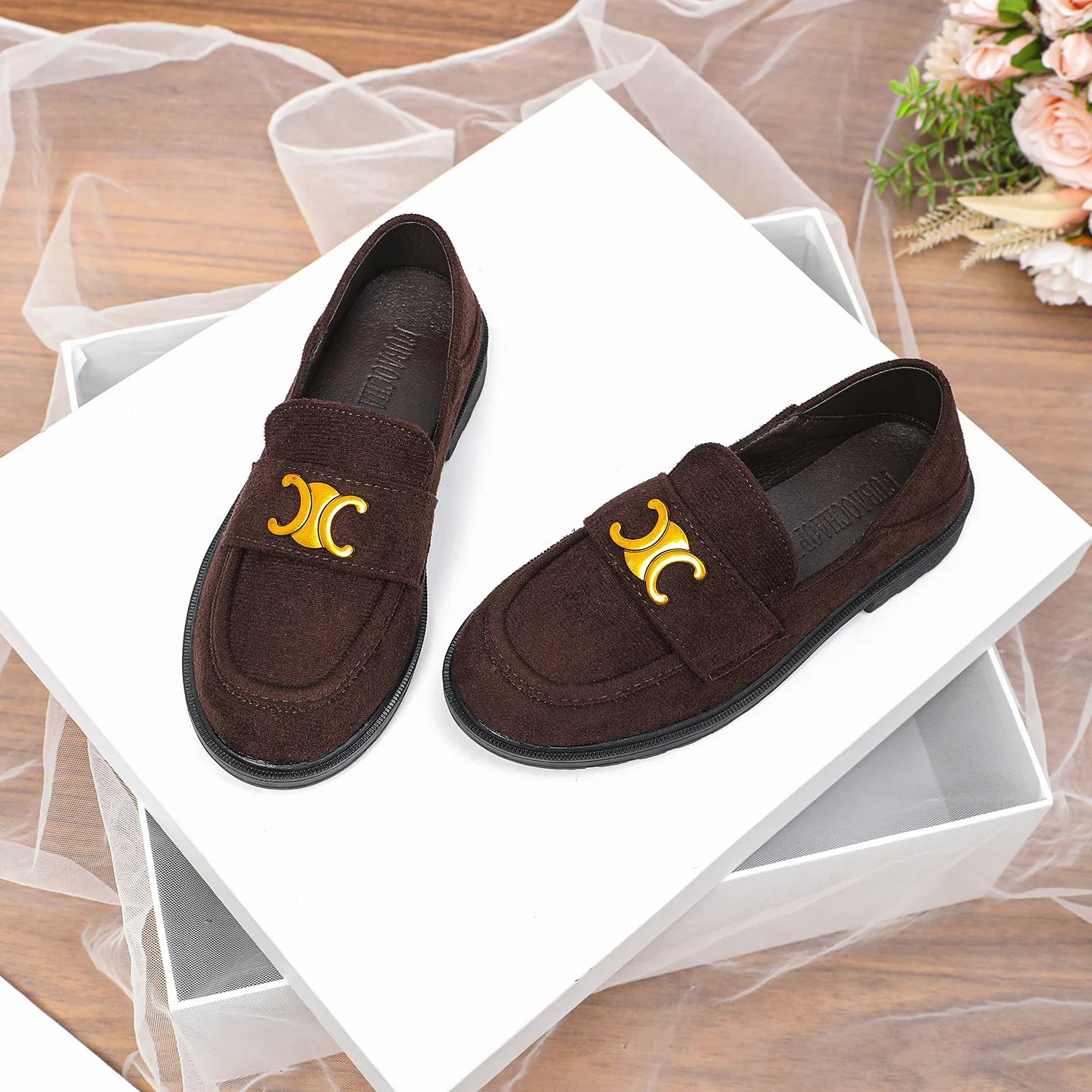 Sample Order Comfortable Girls Vintage Soft Thick-soled Loafers for Women Small Shoes Thick-heeled Single Shoes