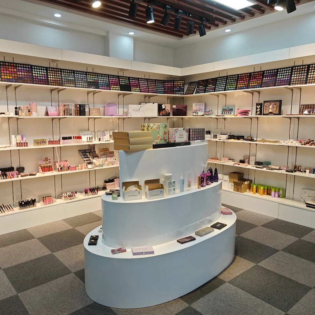 Wholesale Professional 132 Color Eyeshadow Makeup Gift Set Lipstick Contour Brushes & Foundation Glitter All in One Makeup Kits ALIBABA Tidesmit