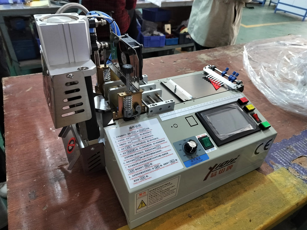 RongJu 220V Hot and Cold Tape Automatic Packaging Machine for Efficient Cutting