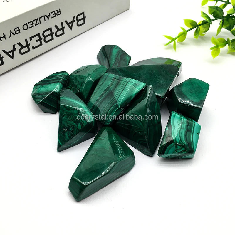 Wholesale Natural Crystal Green Malachite Free Form Gemstones Crystal Craft Polished Malachite Gravel Tumble for Decoration