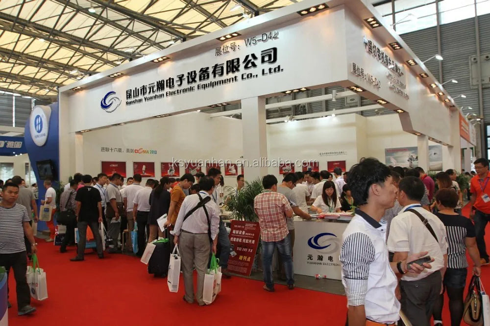 Automatic Trapezoid Rectangle Shape 45 and 135 Degree Webbing Ribbon Rotary Knife Hot and Cold Cutting Machine