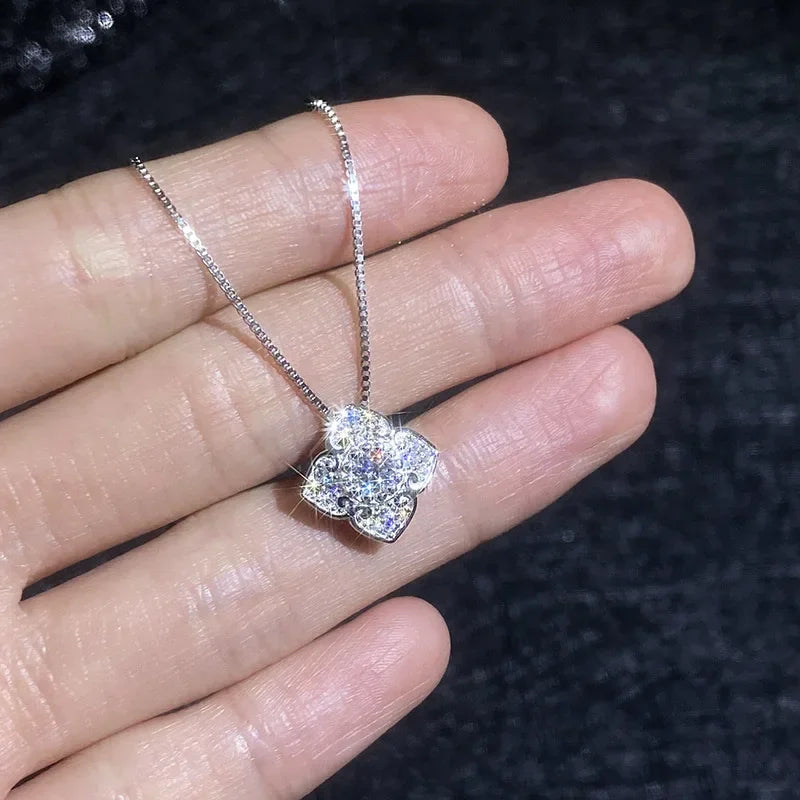 Platinum PT950 Moissanite CuteRomantic Necklace China-Chic Pendant GRS Certified Auspicious Cloud Collar Chain