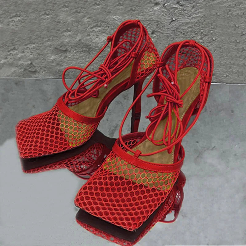 Ankle Strap Talon Haut 2022 Luxury Sexy Lace up Summer Mesh Sandals Square Toe Designer Shoes Women Heels