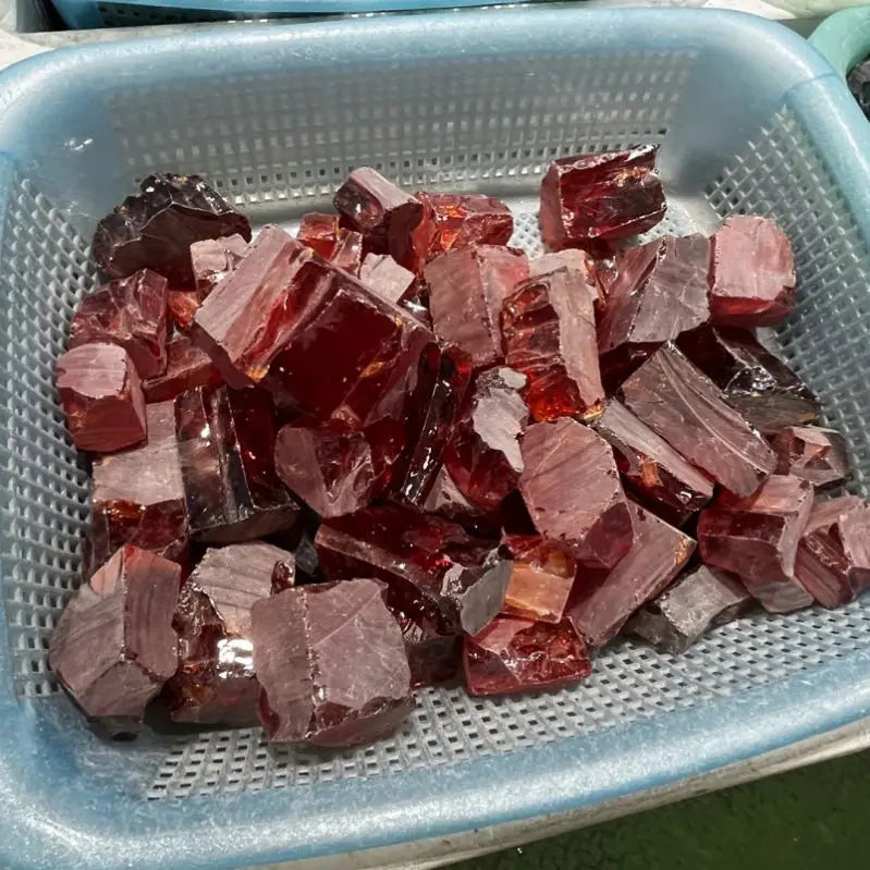 Loose Gemstone Rough China Red Uncut Cubic Zrconia