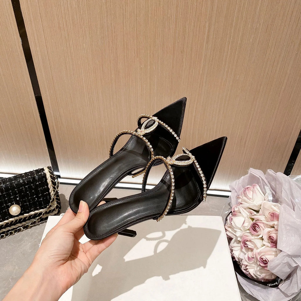Women's stylish low-heeled stiletto shoes with rhinestones