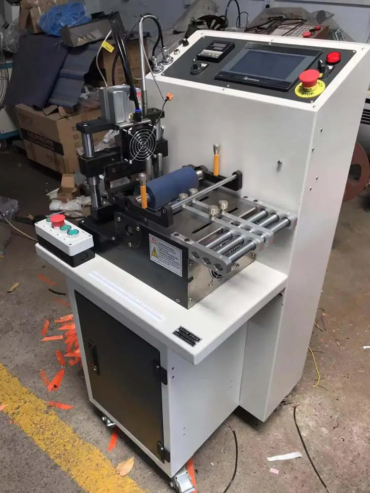 Automatic Trapezoid Rectangle Shape 45 and 135 Degree Webbing Ribbon Rotary Knife Hot and Cold Cutting Machine