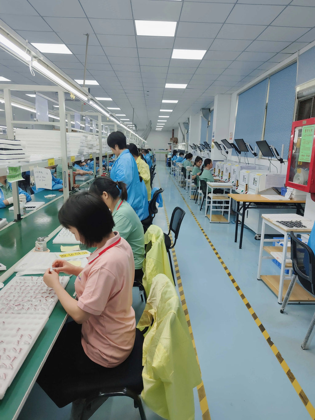 E88 Drones 4k HD Wide-angle Drones Profesionales Real-time Transmission FPV Drone Camera Dronesdron Con Cam 4k Tidesmit