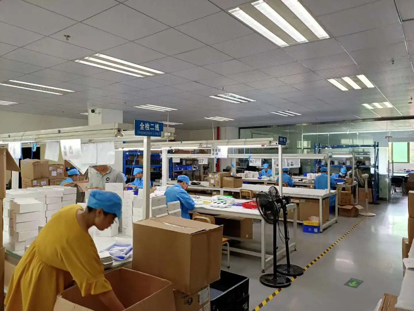 Clip on 36 Led 3 Dimmable Modes Rechargeable Mini LED Custom Camera Lights Selfie Light Phone Ring Light Selfie Tidesmit