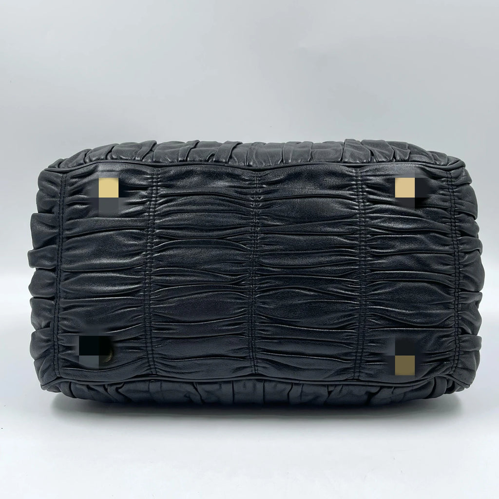 Luxury Second-hand Black Classic Retro Pleated Design Elegant Women's Crossbody Tote Handbag