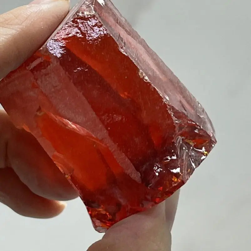 Loose Gemstone Rough China Red Uncut Cubic Zrconia