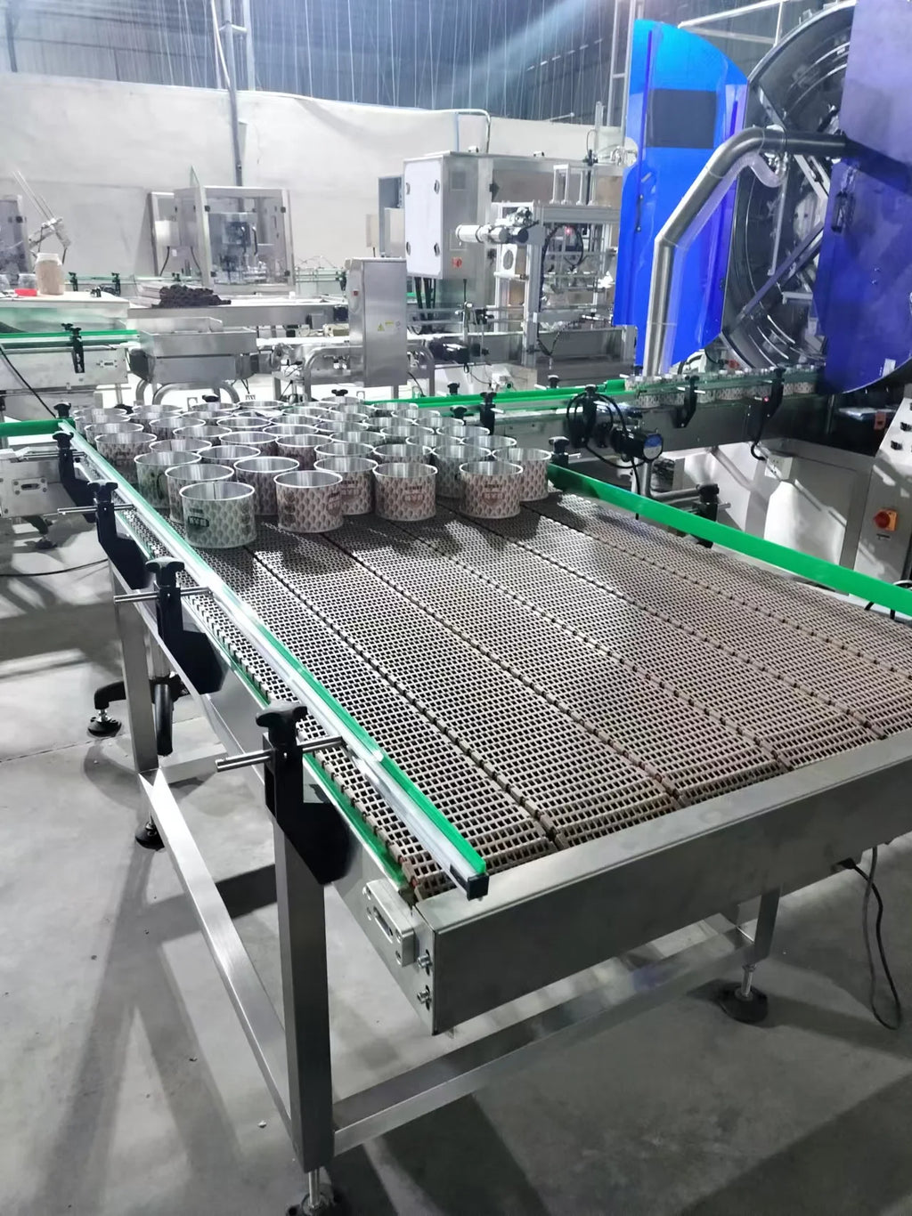 Automatic Packing Platform Bottle Collector Can Feeding Machine and Collecting Machine Can Feeder Packaging Machine