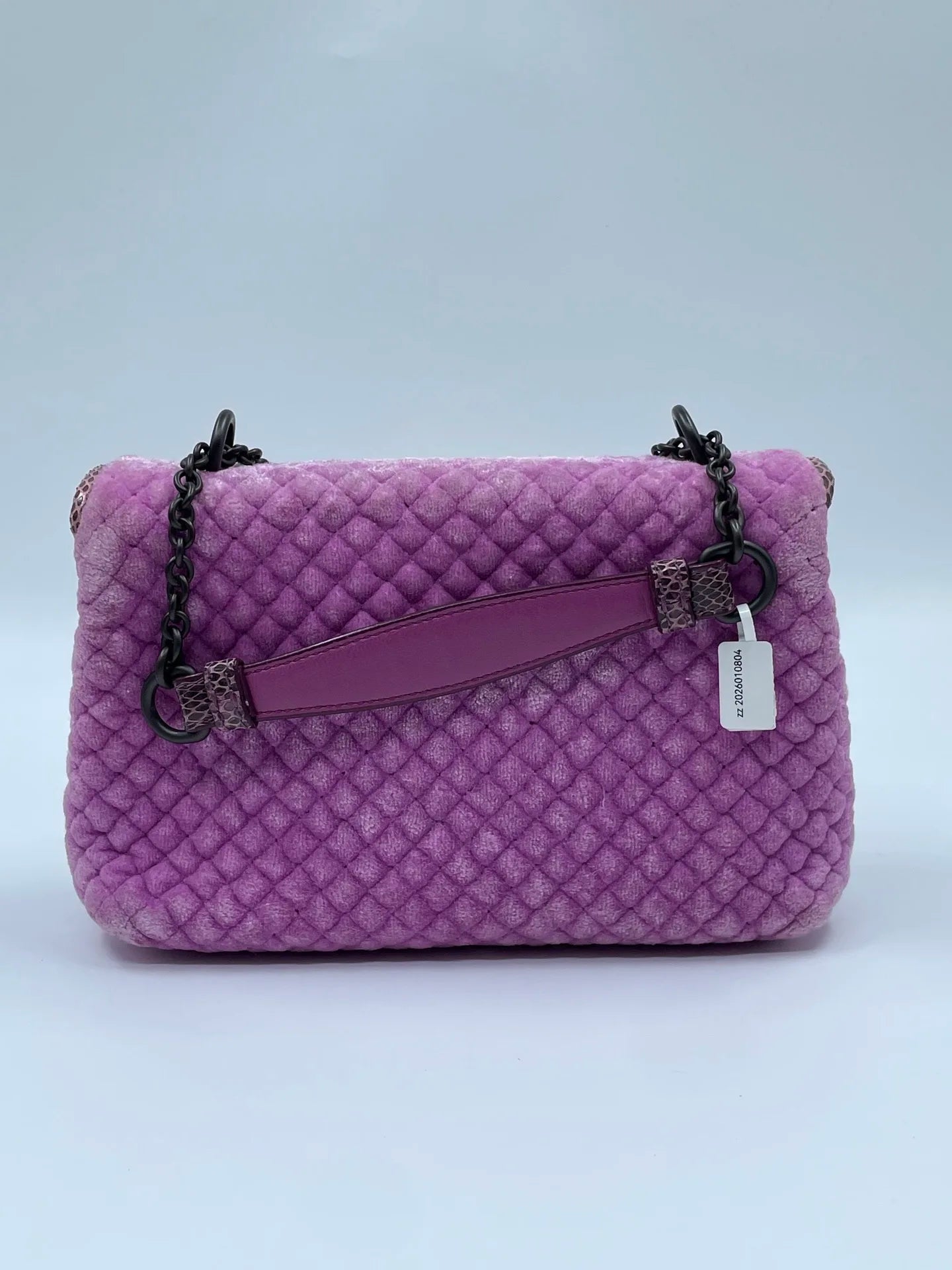 Luxury Second-hand Fashion | Classic Purple Velvet Woven Shoulder Bag | Cute and Elegant Stylish Design