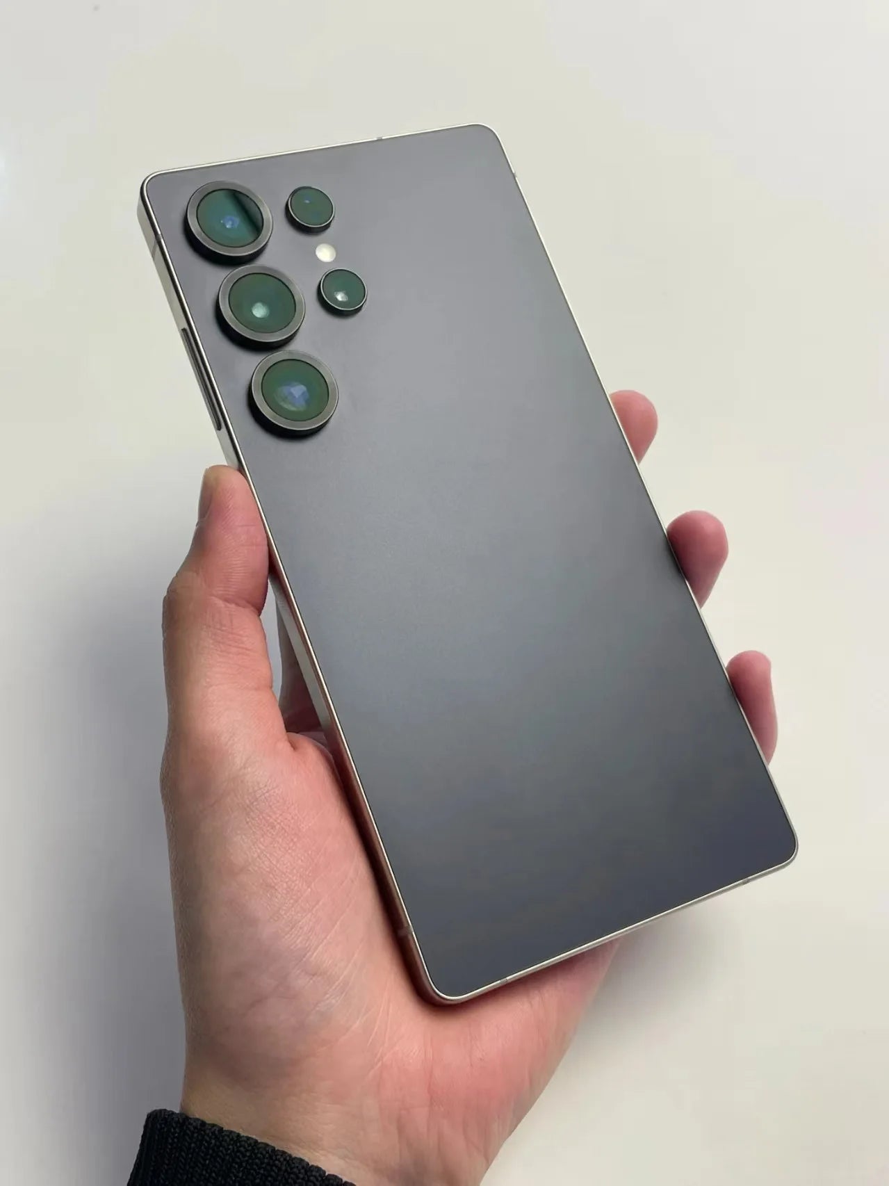 2025 S25 Ultra 5G Android smartphone with 6.9 inch screen 12GB RAM 512GB storage and S-Pen, gallery view 8