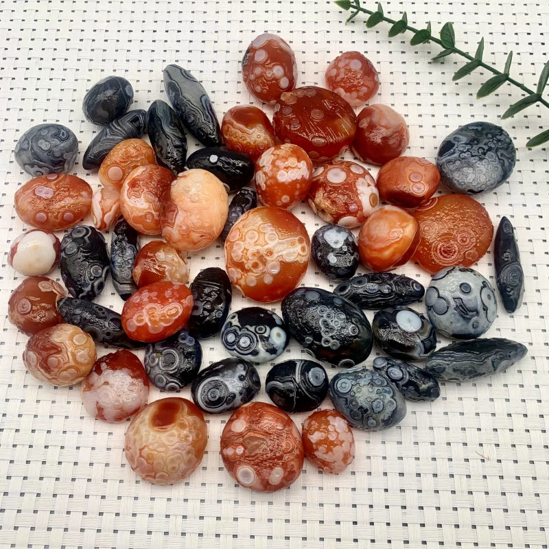 Unique Rare High Quality Natural Crystal Healing Gobi Eye Stones Raw Gobi Agate Eye Gemstone Tibet Eye Stone for Jewelry Marking