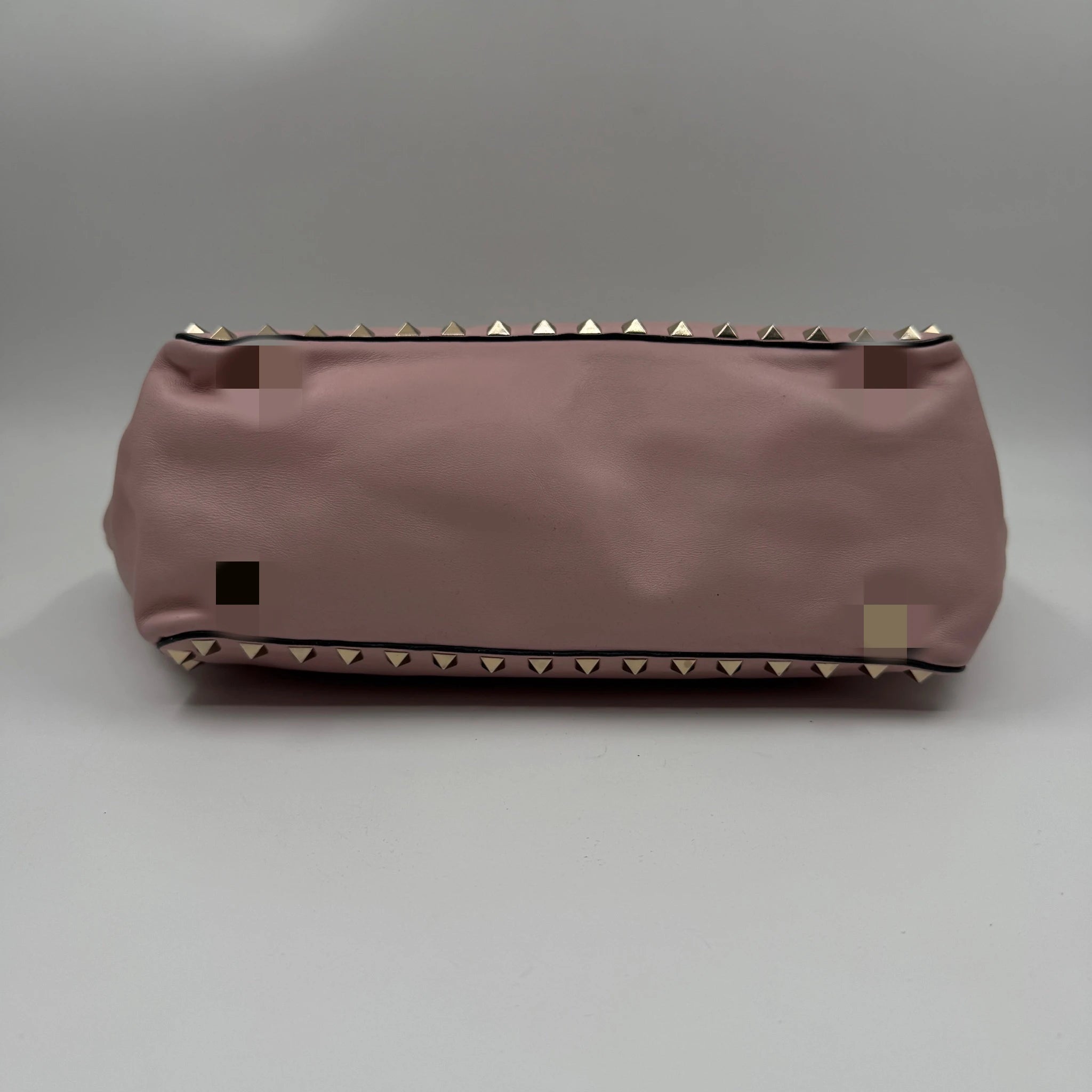 Wholesale Second-hand Luxury Handbags | Genuine Leather Pale Pink Shoulder Bag with Rivet Design | Fashion Statement Piece