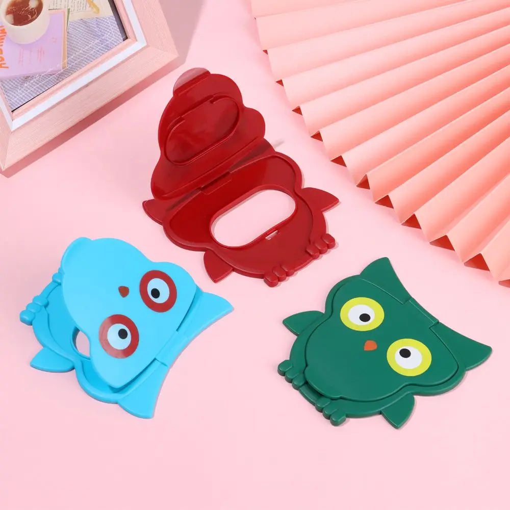 1Pcs Useful Self-Adhesive Cartoon Cute Owl Baby Wet Wipes Lid Portable Child wipe Tissues Reusable Paper Cover