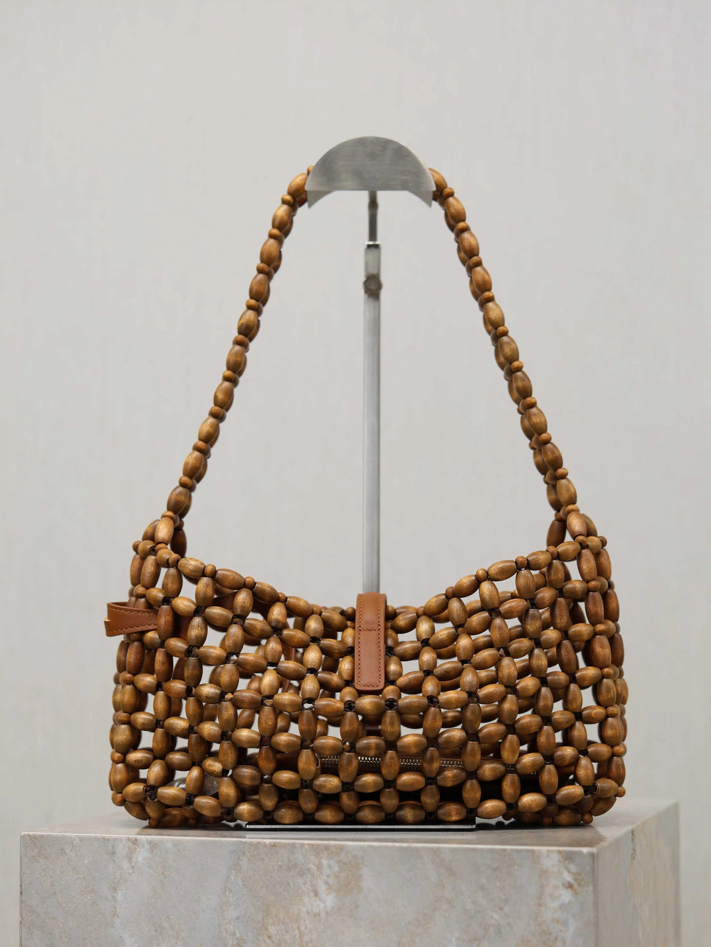 Summer New Women's Wooden Bead Hand Woven Bag Armpit Design Casual Versatile Beach Handbag for Stylish Beach Accessories